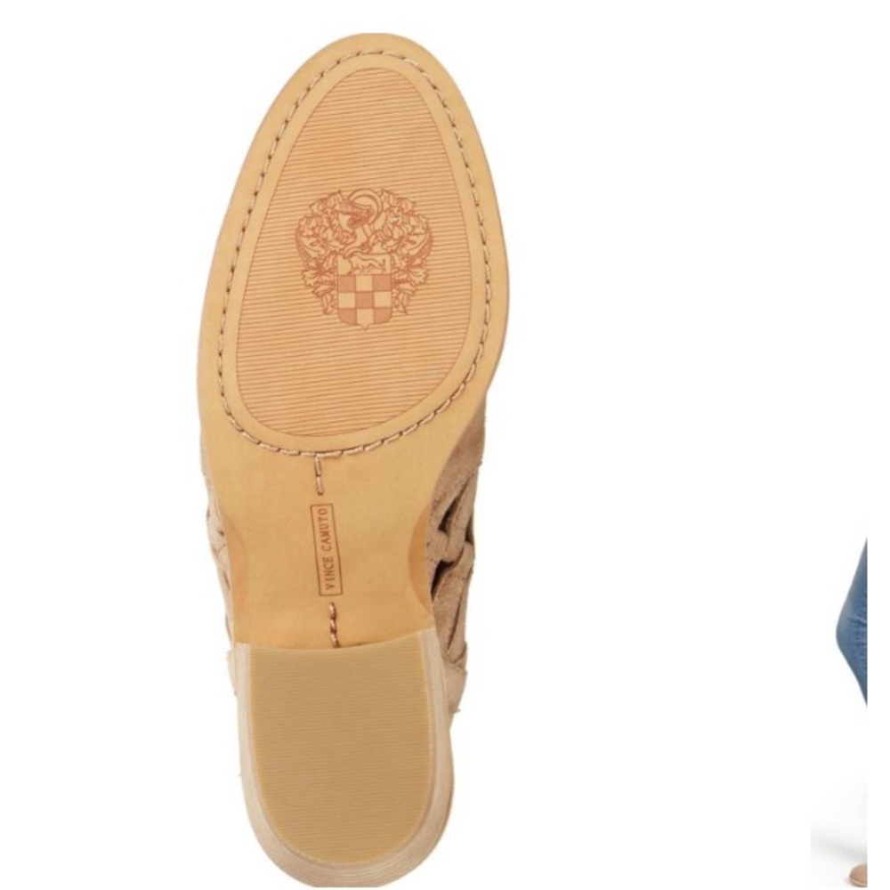 Vince Camuto 'Peera' Cutout Bootie - Picture 6 of 8